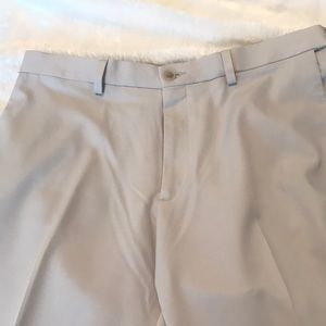 Men’s Tan Pants 36x29 Haggar cool 18 pro